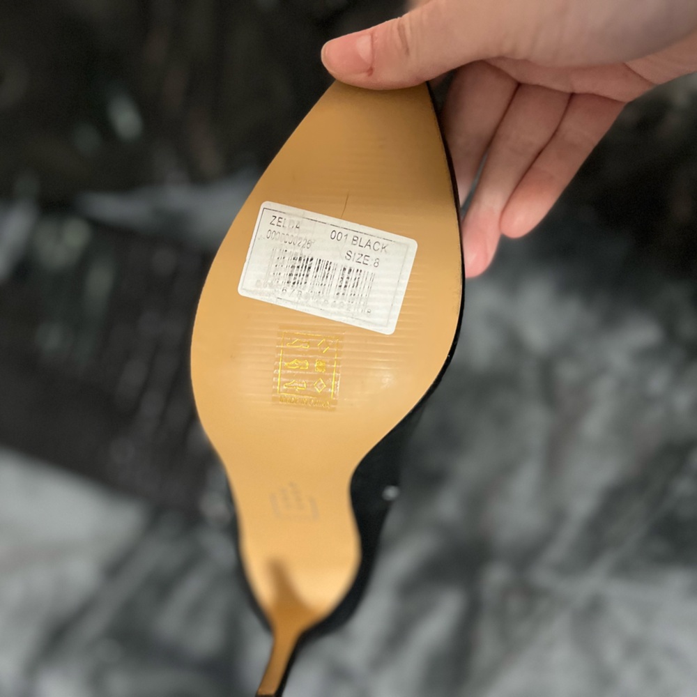 VICI Black Knee High Crocodile print stilleto boot - Picture 4 of 5